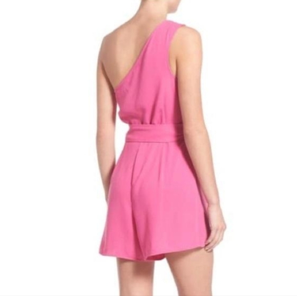 LEITH | One Shoulder Romper - Picture 5 of 5